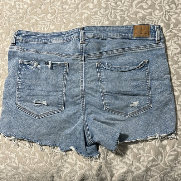 AEO Denim Shorts - Picture 2 of 4